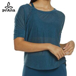 PRANA Helani Top yoga  training green eco-friendly sustainable activewear medium